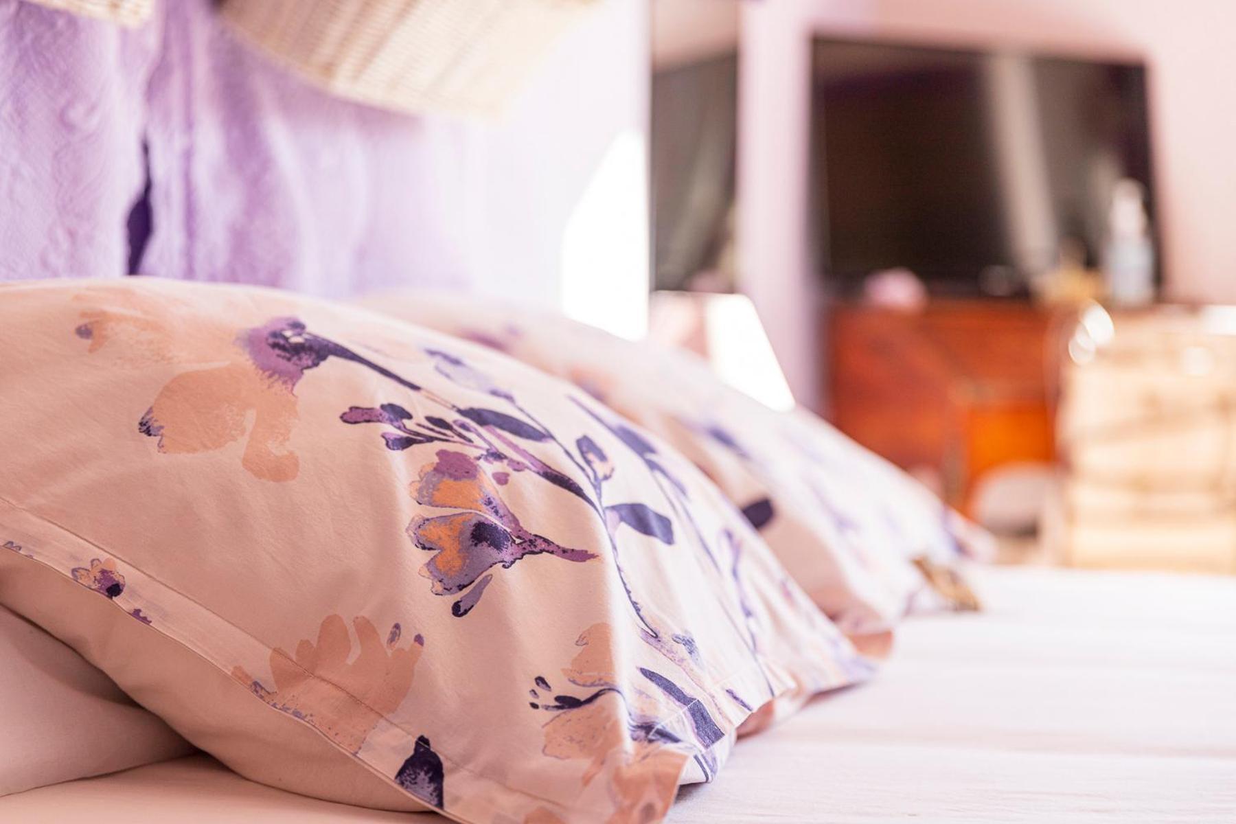 Bed and Breakfast La Bastide Des Roses Saint-Julien-d'Asse Zewnętrze zdjęcie