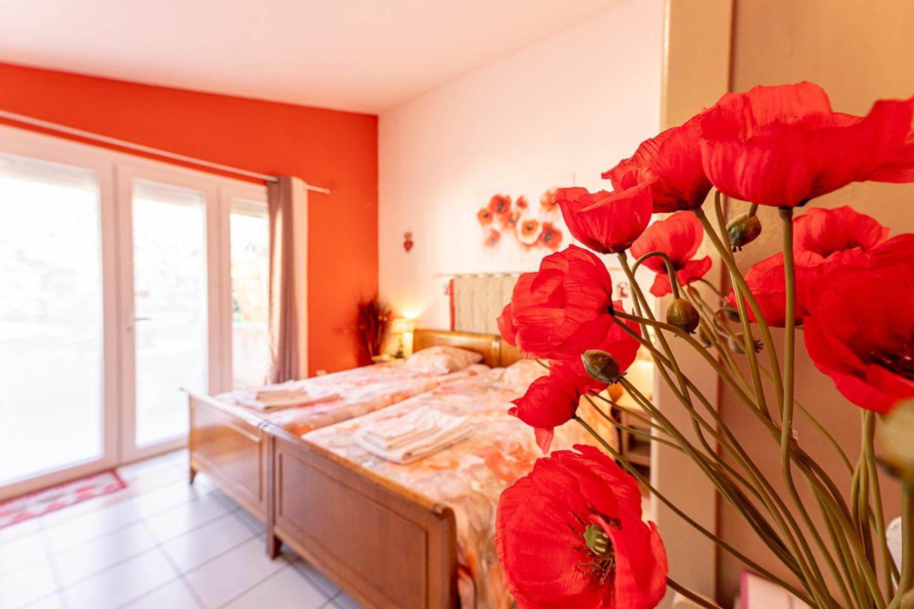 Bed and Breakfast La Bastide Des Roses Saint-Julien-d'Asse Zewnętrze zdjęcie